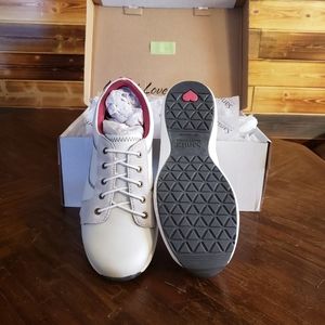 Sanita Womens 6.5 Sneaker